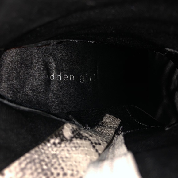 SOLD Madden Girl Snakeskin Booties - Picture 9 of 16
